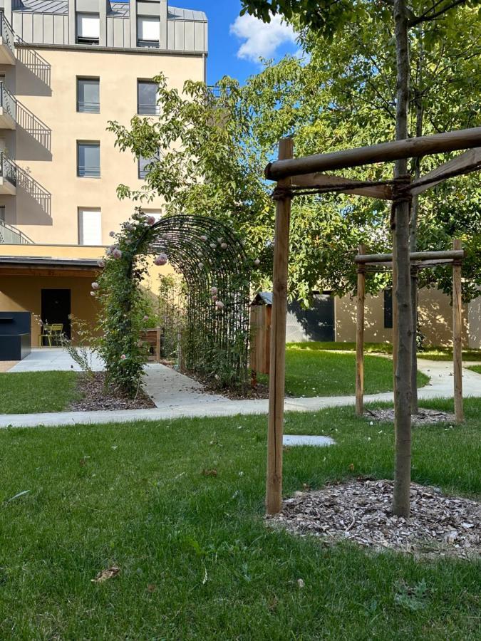 L'Aumonerie Apartment Анже Екстериор снимка